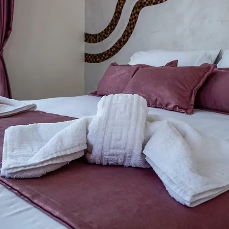 Katerina's Luxury * Liménasz